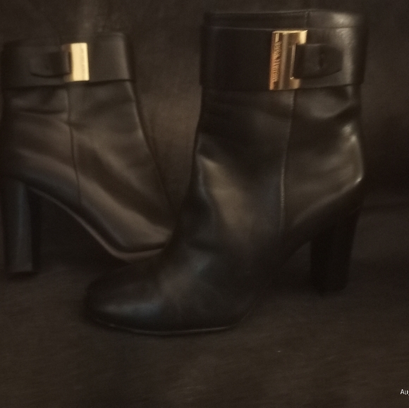 Micheal kors hi heel booties size 6 - Picture 10 of 12